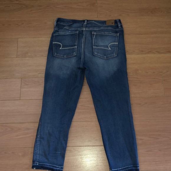 Hi-Rise Jegging Crop - Picture 2 of 2